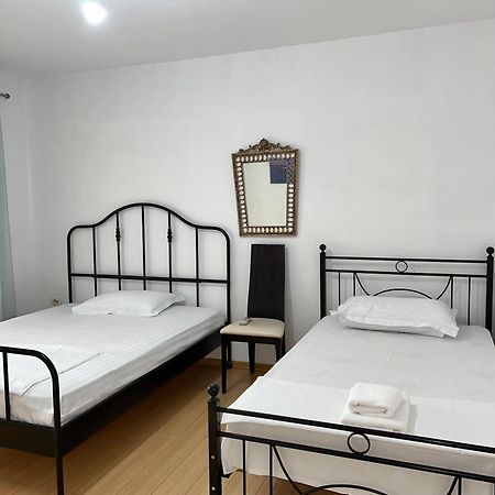 Blloku Family Apartment Tirana Zewnętrze zdjęcie