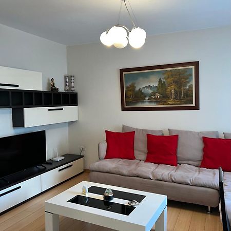 Blloku Family Apartment Tirana Zewnętrze zdjęcie