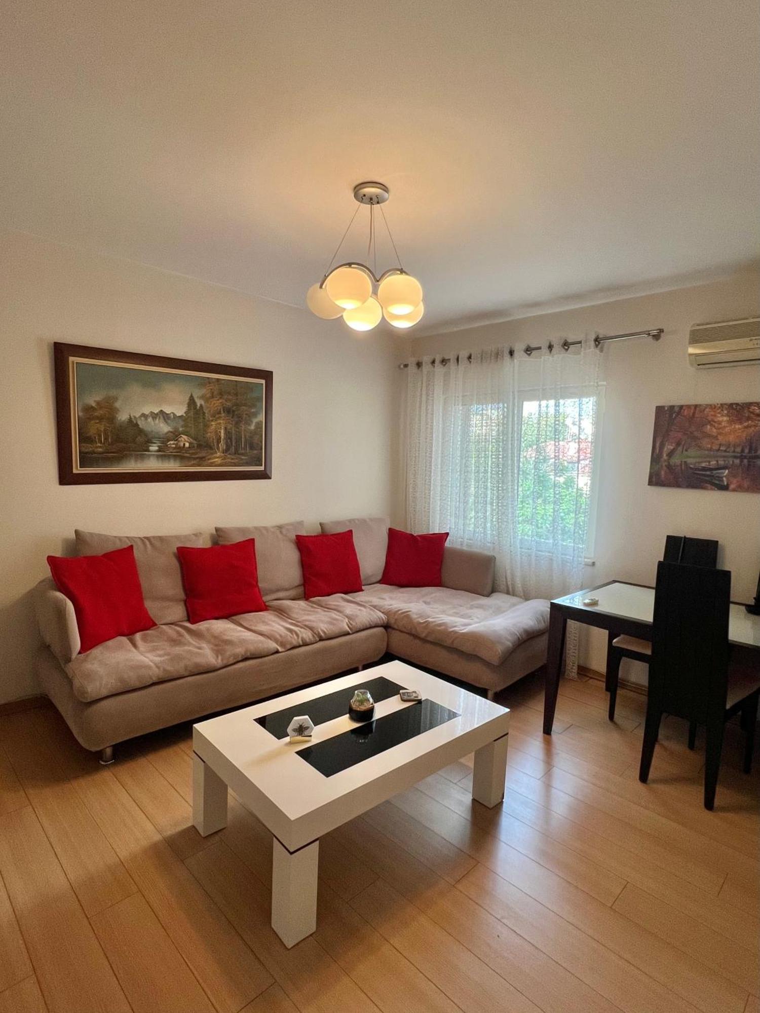 Blloku Family Apartment Tirana Zewnętrze zdjęcie